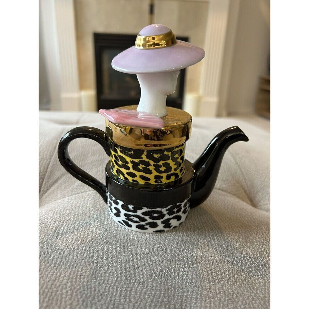 Rare 1997 J. Bailey Miniature - Collector's Teapot - Vogue Hat Boxes - Carter